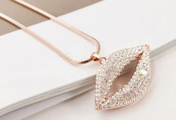 Dainty Feminine Pendant Necklace for Sissies - 76cm Chain