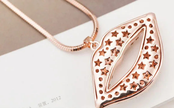 Dainty Feminine Pendant Necklace for Sissies - 76cm Chain