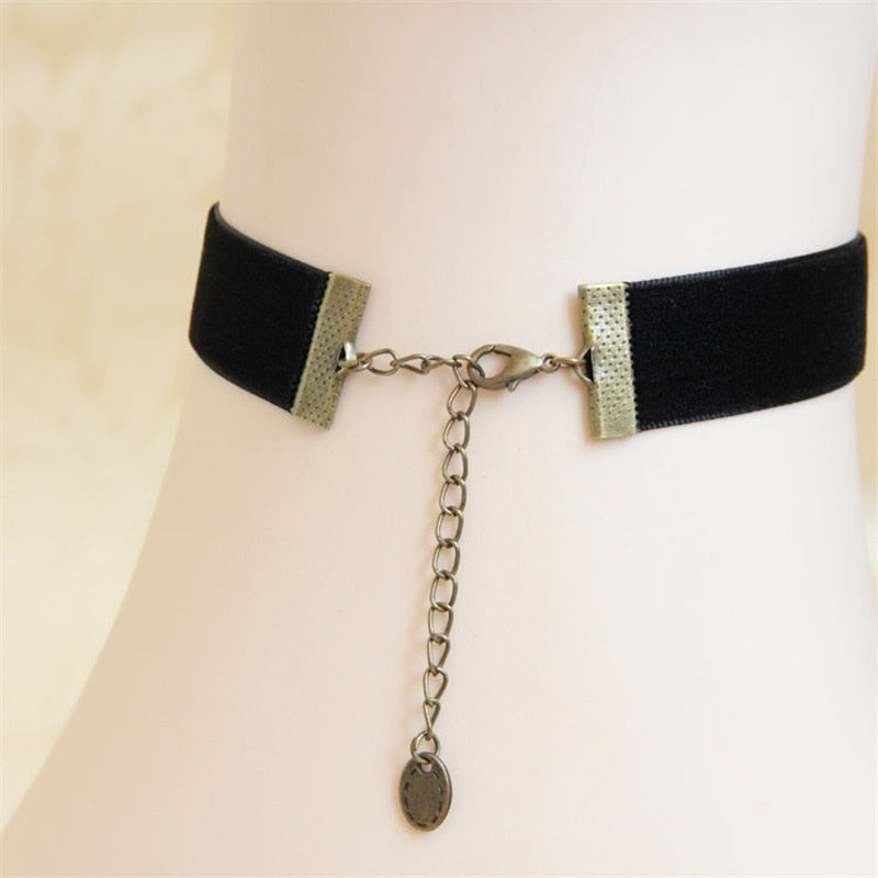 "Sissy Gia" Pearl Choker - Sissy Panty Shop