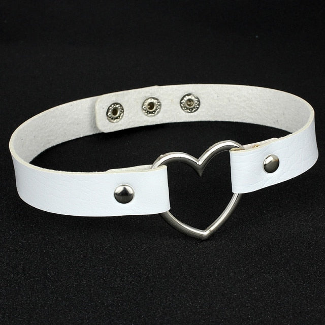 BDSM Heart Leather Collar - Sissy Panty Shop