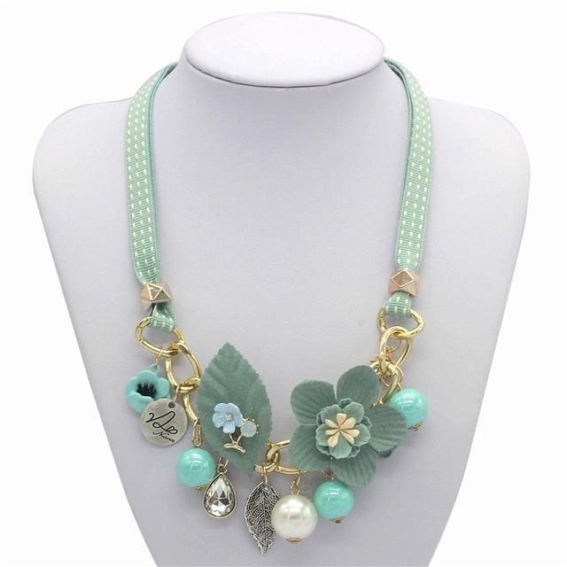 "Sissy Lola" Flower Necklace - Sissy Panty Shop