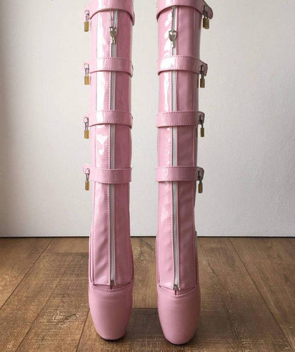 Lockable Heelless Hoof Boots - Sissy Panty Shop