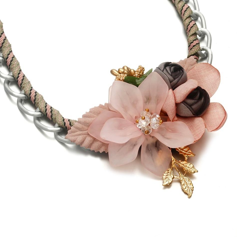 "Sissy July" Flower Necklace - Sissy Panty Shop