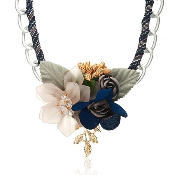"Sissy July" Flower Necklace - Sissy Panty Shop